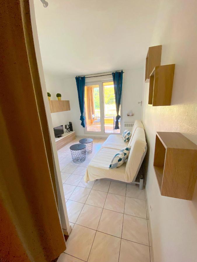 Appart 4 pers dans résidence avec piscine à 10 min de la plage Sanary-sur-Mer Exterior foto