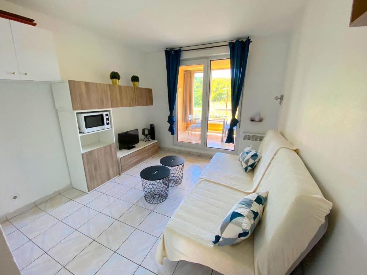 Appart 4 pers dans résidence avec piscine à 10 min de la plage Sanary-sur-Mer Exterior foto